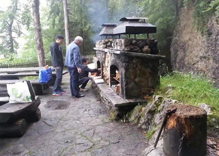 Modern 모던 דירה